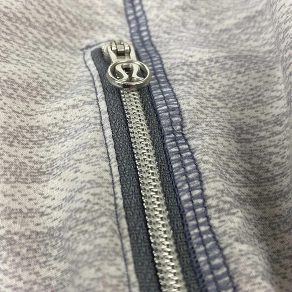 Lululemon Run Nada commuter denim white / fossil jacket athletic size 2 - Picture 10 of 17